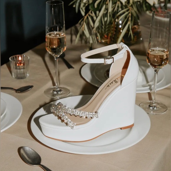 Lulus Shoes - *NEW* Lulu’s Adondes White Rhinestone Ankle Strap Wedge Sandals Wedding Shoes